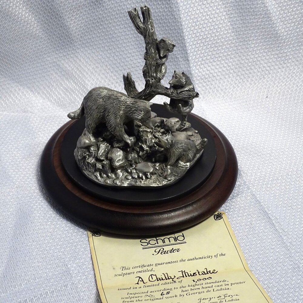 Schmid Mama Bear with Cubs A Chilly Mistake Fine Pewter